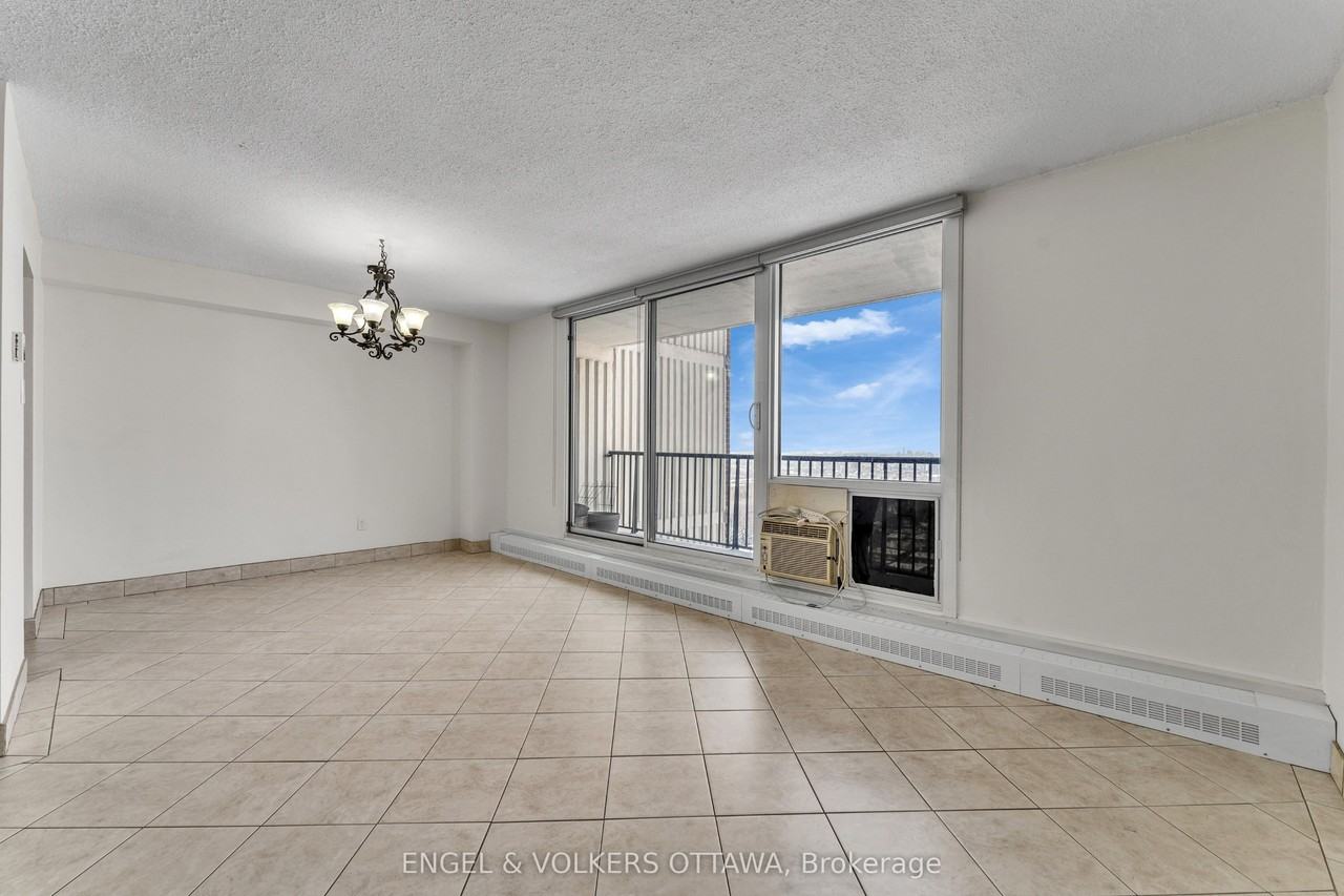 665 Las Brisas Apts. - Photo 5 of 28