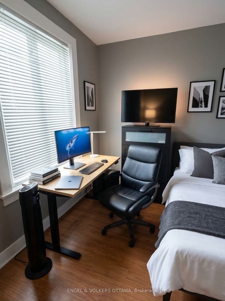 330 Fifth Ave - Photo 6 of 18