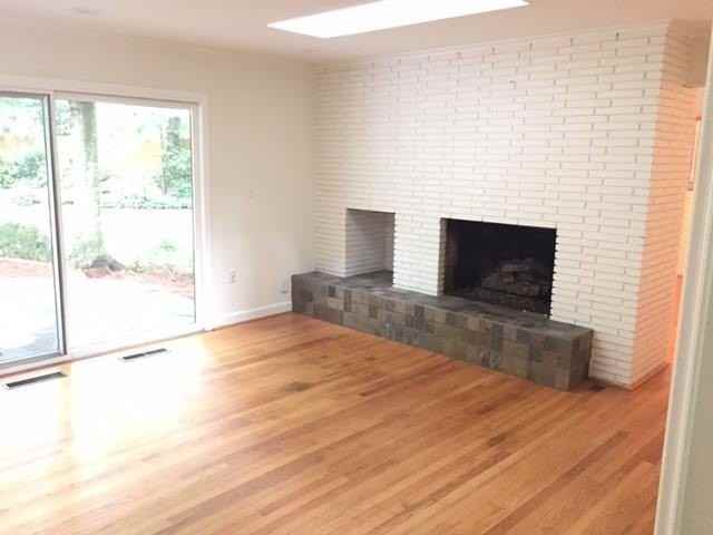 274 Land O Lakes Ct Ne - Photo 2 of 14