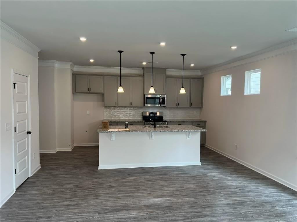 423 Perth Dr - Photo 5 of 23