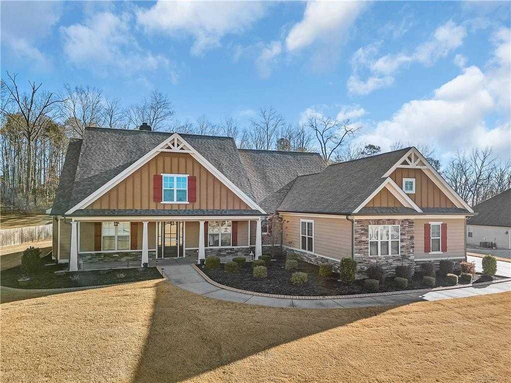 212 Blue Point Pkwy - Photo 2 of 36