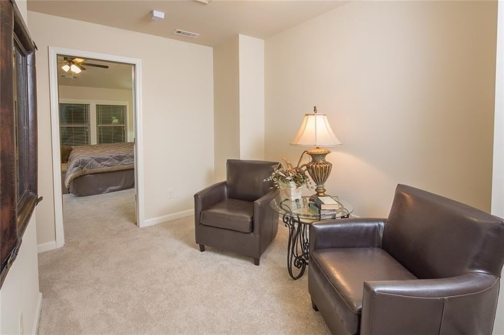 5022 Garrett Ct - Photo 6 of 11