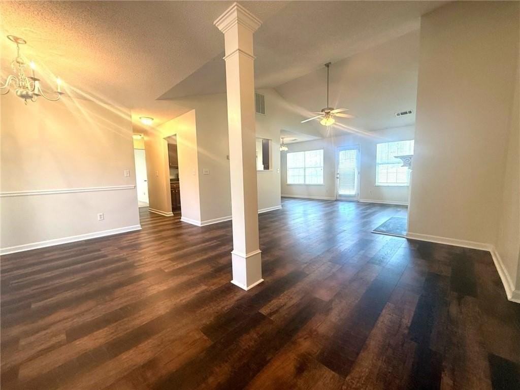 164 Paces Overlook Trce - Photo 4 of 15