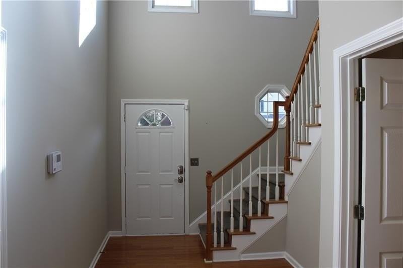 505 Towne Ridge Way - Photo 2 of 20