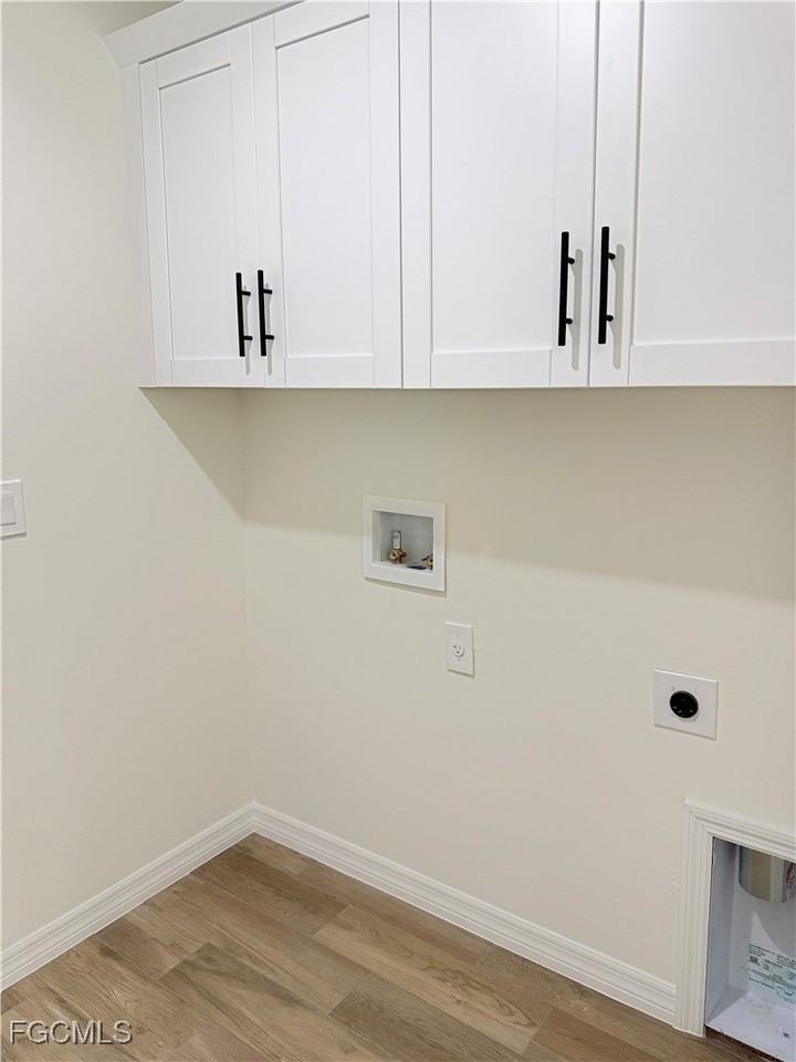 8157 Albatross Rd - Photo 6 of 24