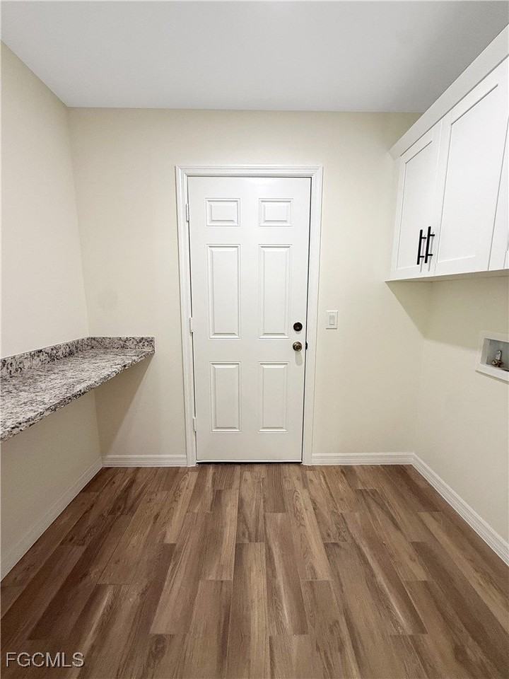 8157 Albatross Rd - Photo 7 of 24