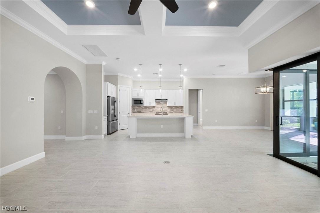 20513 Wilderness Ct - Photo 7 of 32