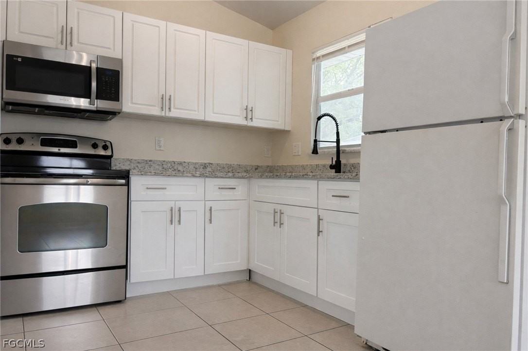 3417 South St - Photo 3 of 15