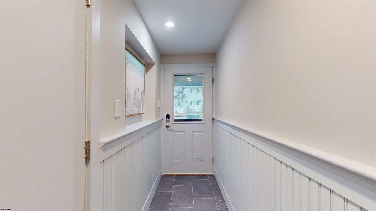 701 Bayshore Ave #701 - Photo 2 of 50