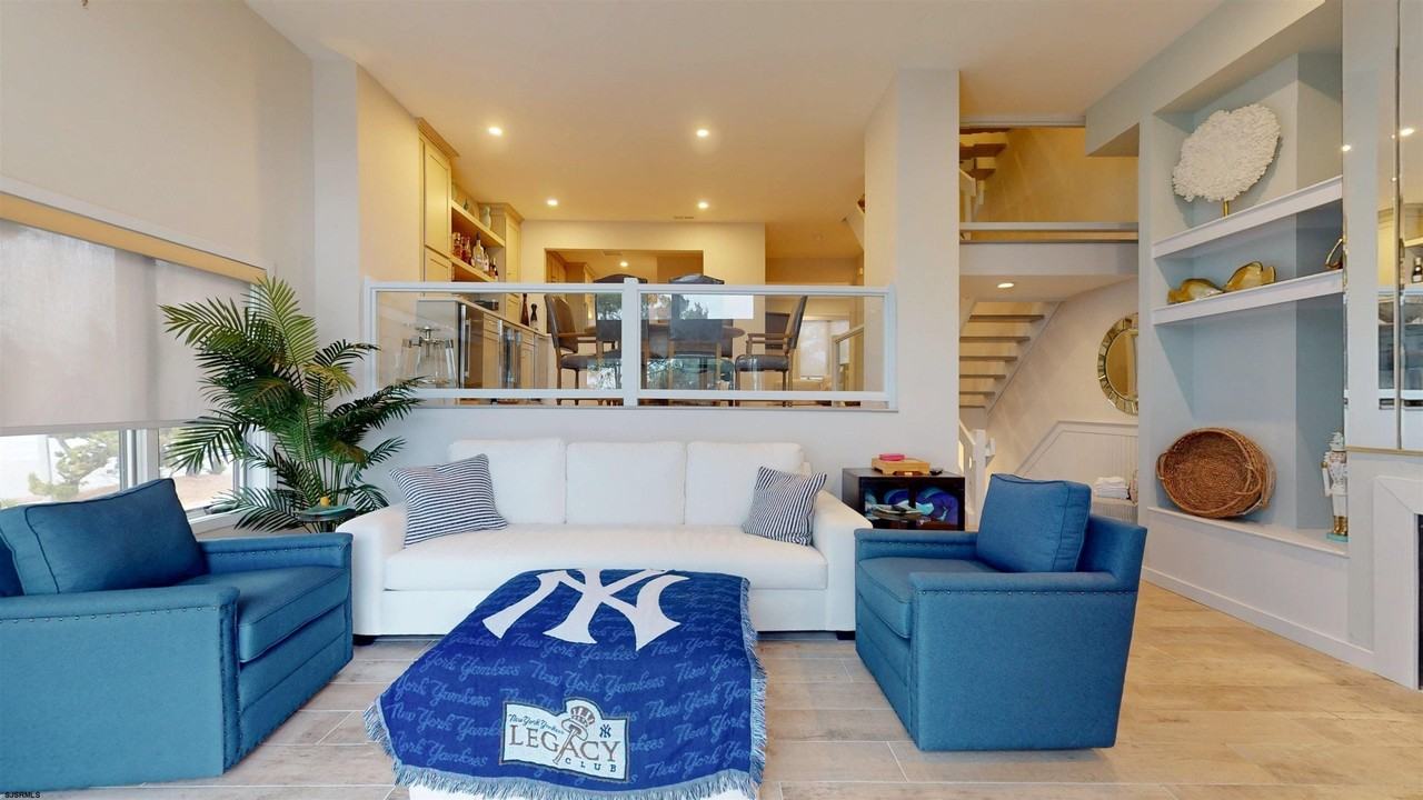 701 Bayshore Ave #701 - Photo 5 of 50