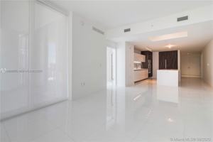 featured image of 851 Ne 1st Ave #3601
