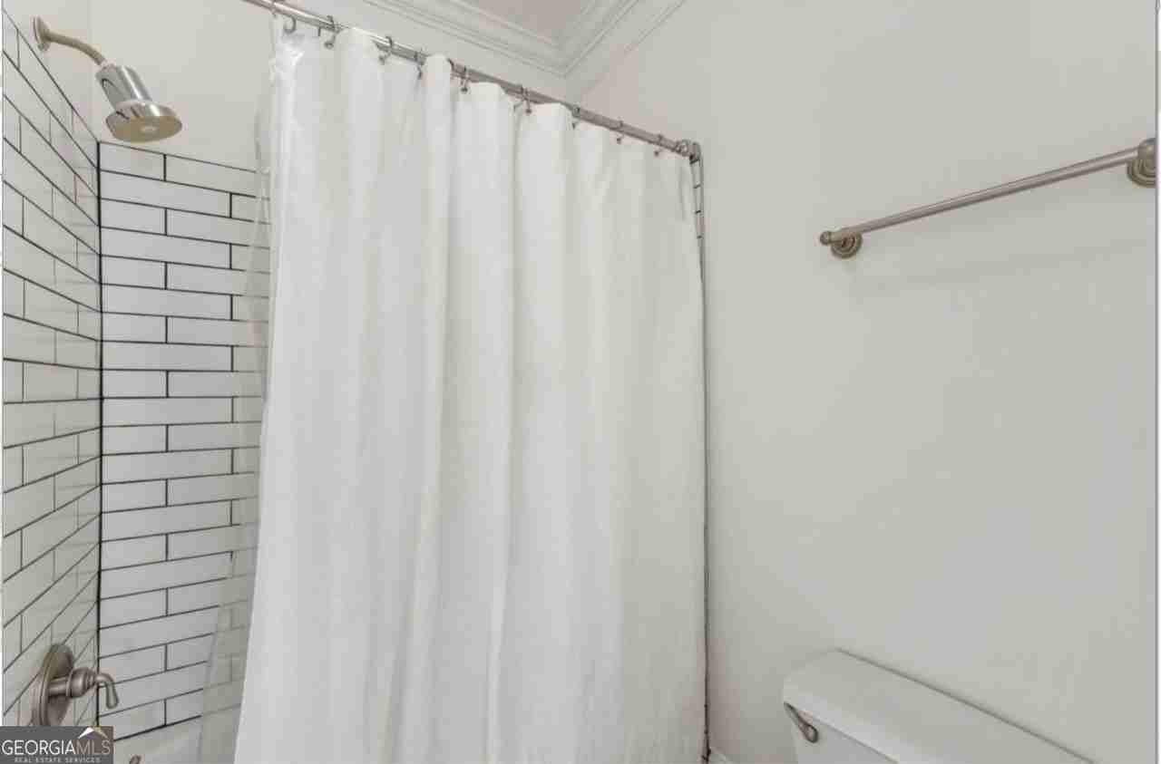 802 Clifton Heights Ln Ne - Photo 7 of 44