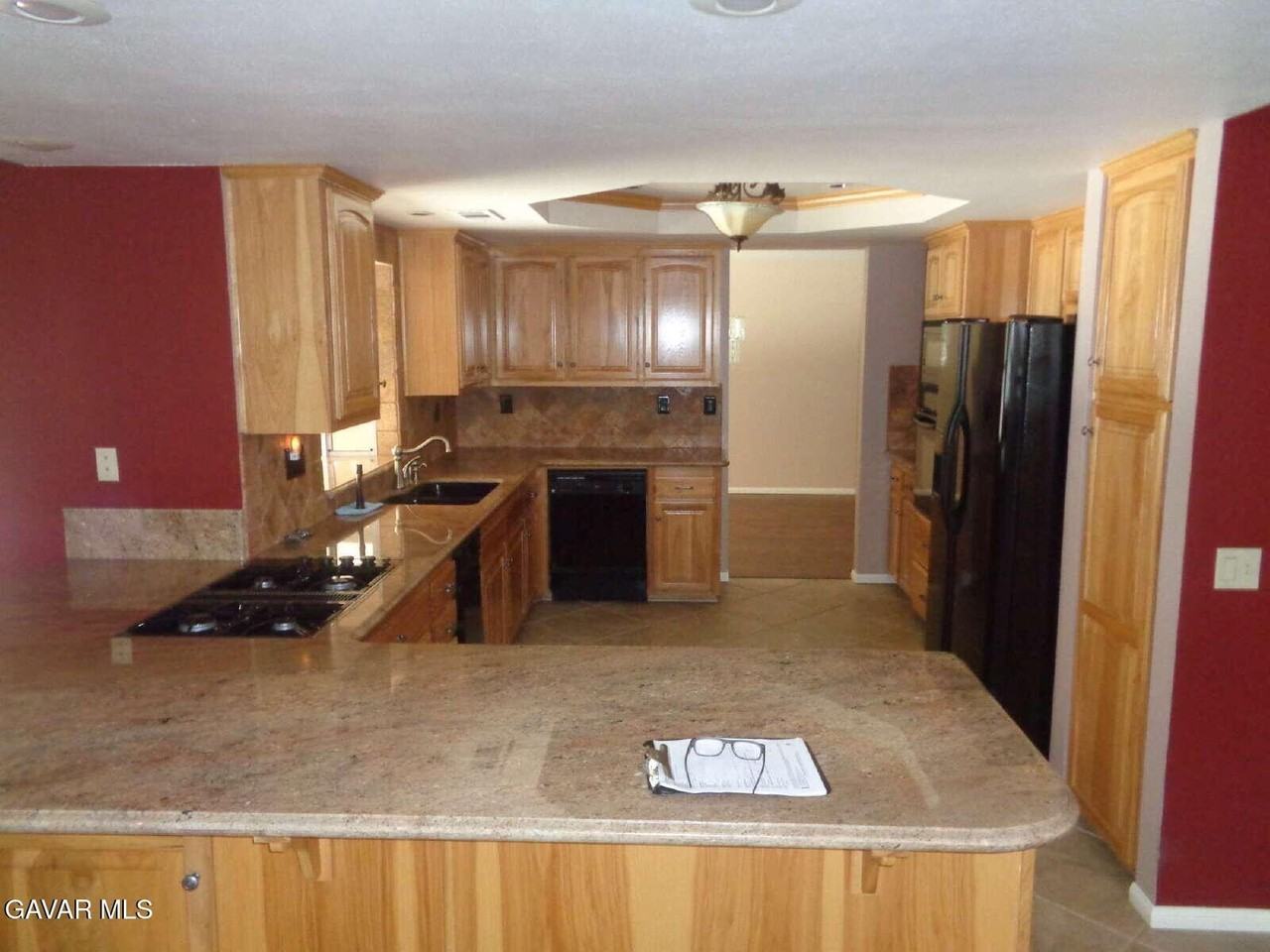 5736 Bulford Pl - Photo 5 of 13