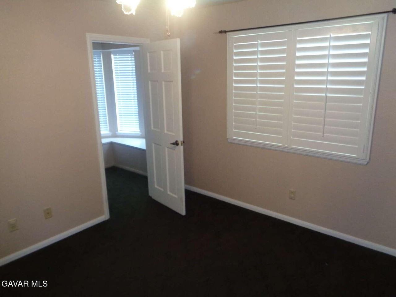 5736 Bulford Pl - Photo 7 of 13