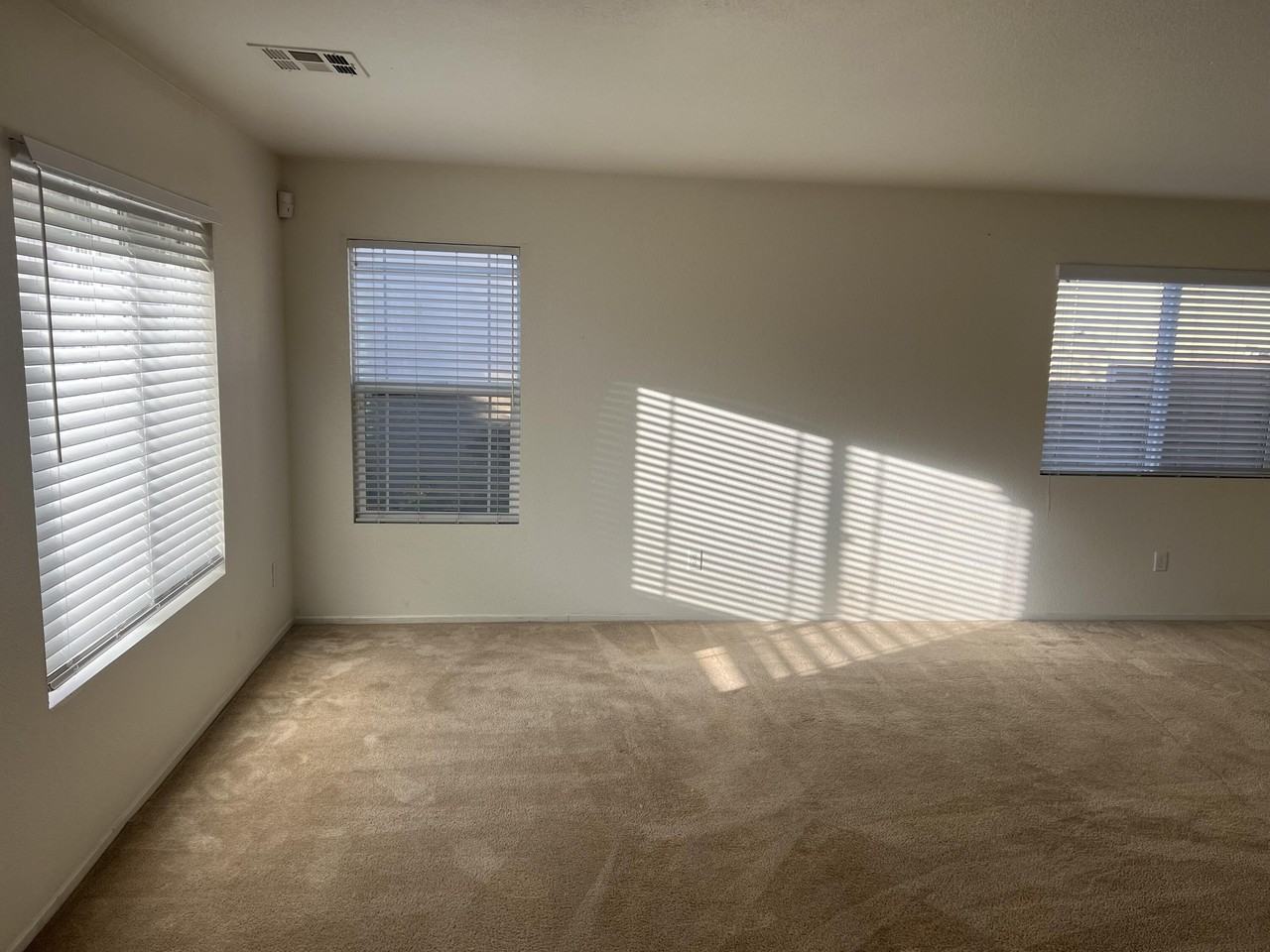 36718 Arbolada Ln - Photo 6 of 23