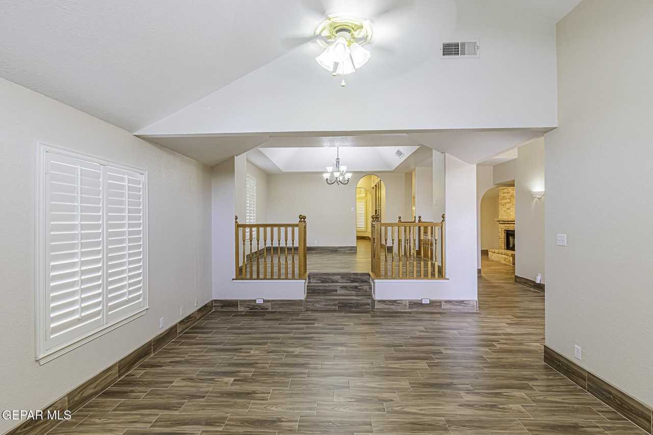 2266 Nancy Mcdonald Dr - Photo 2 of 30