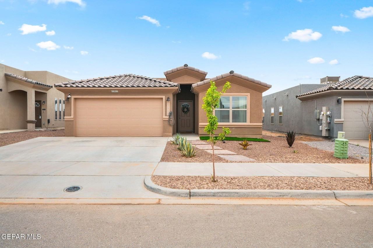 13956 Garforth Ave - Photo 3 of 39