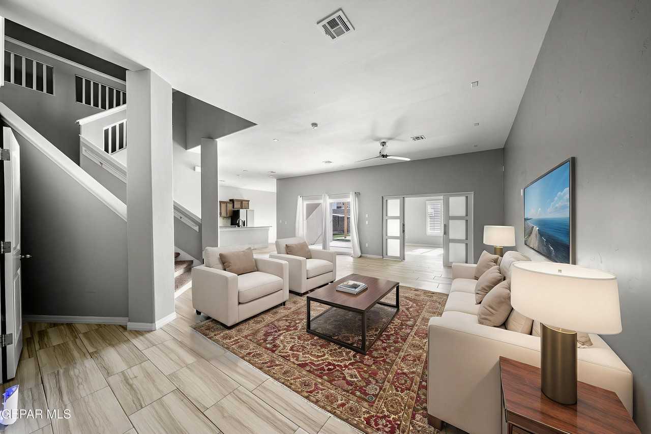 13636 Glen Vista Ln - Photo 3 of 40