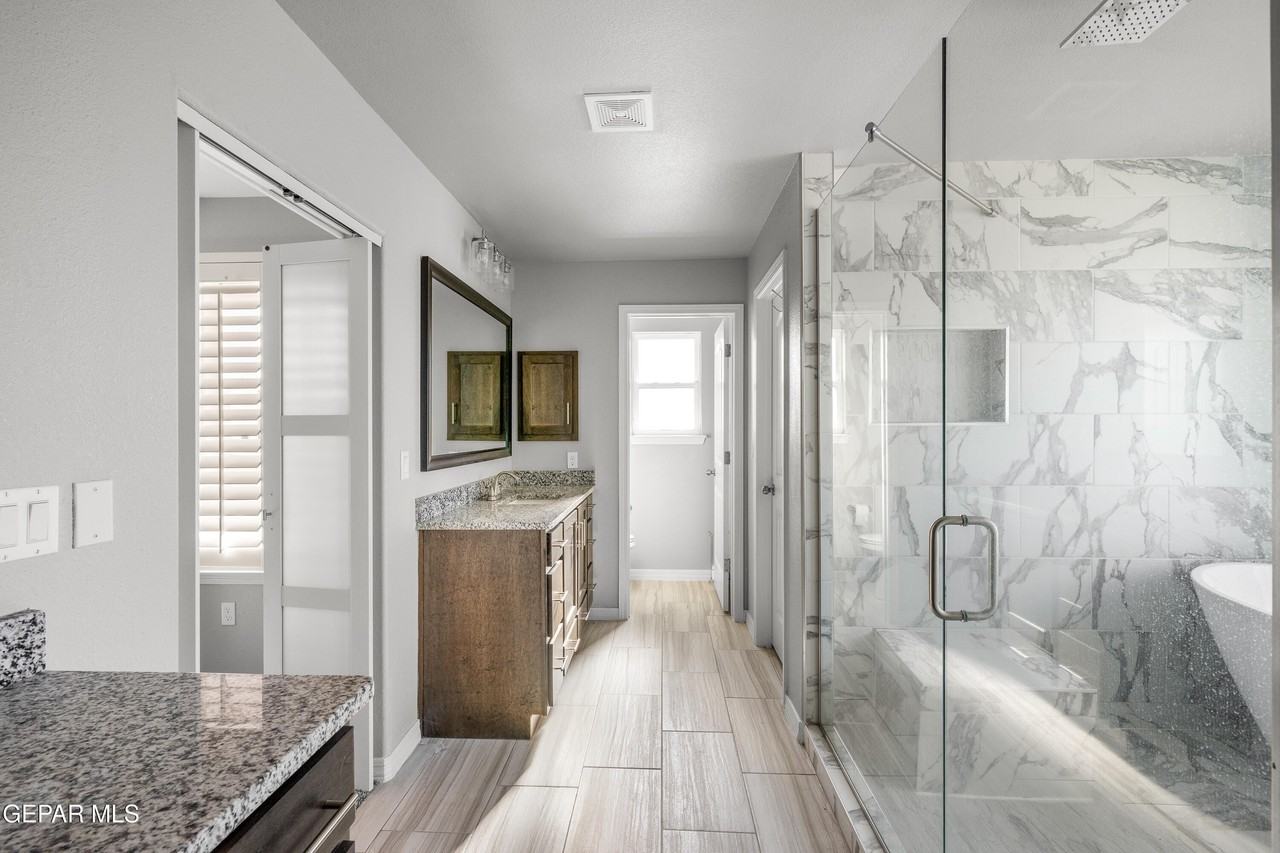 13636 Glen Vista Ln - Photo 7 of 40