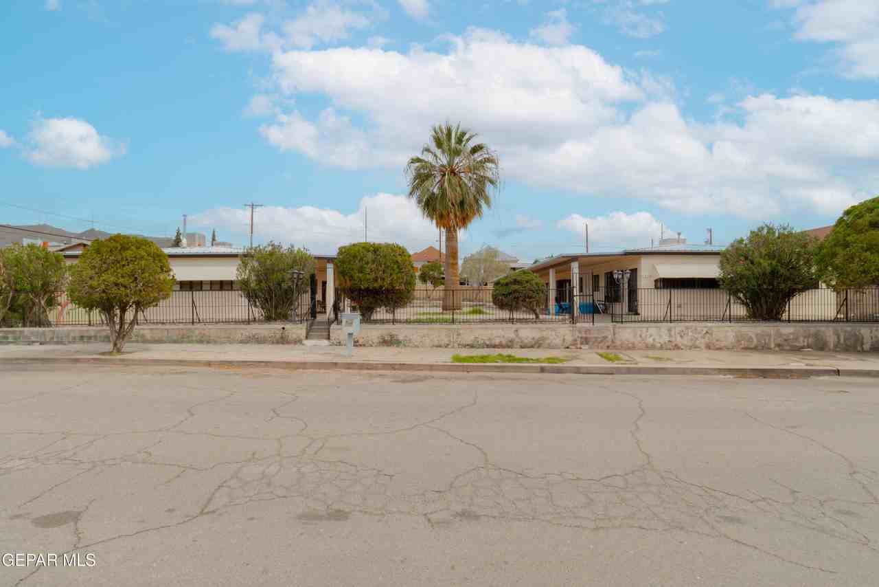 1210 N Florence St Unit 4 - Photo 6 of 22