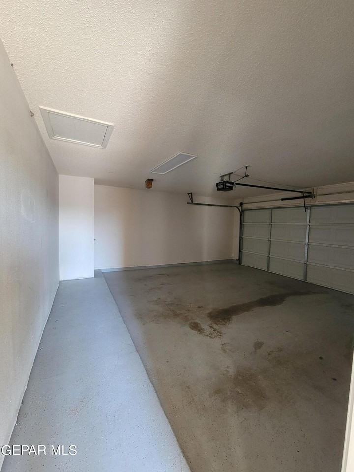 14044 Peter Noyes Dr - Photo 6 of 50