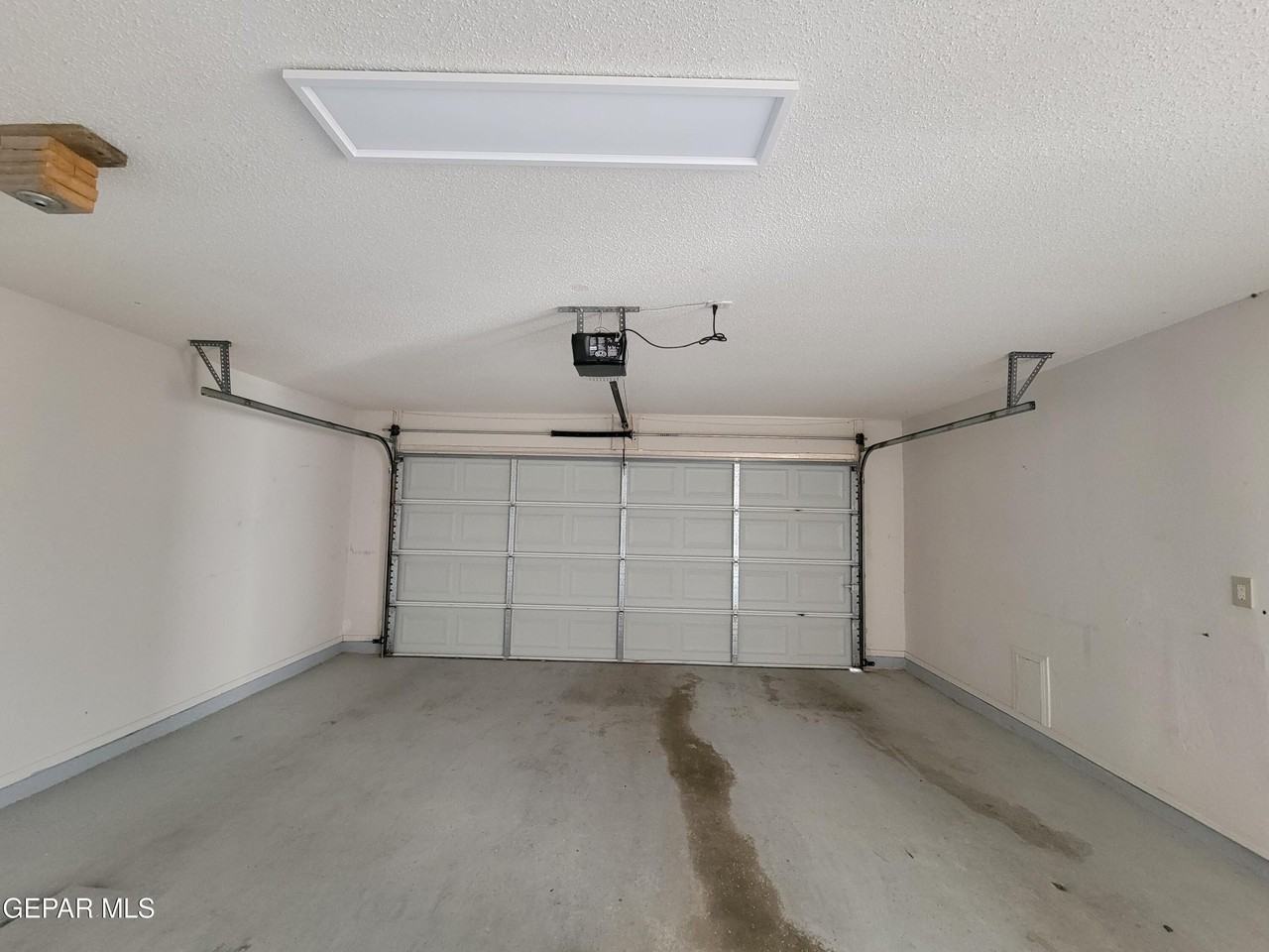 14044 Peter Noyes Dr - Photo 7 of 50