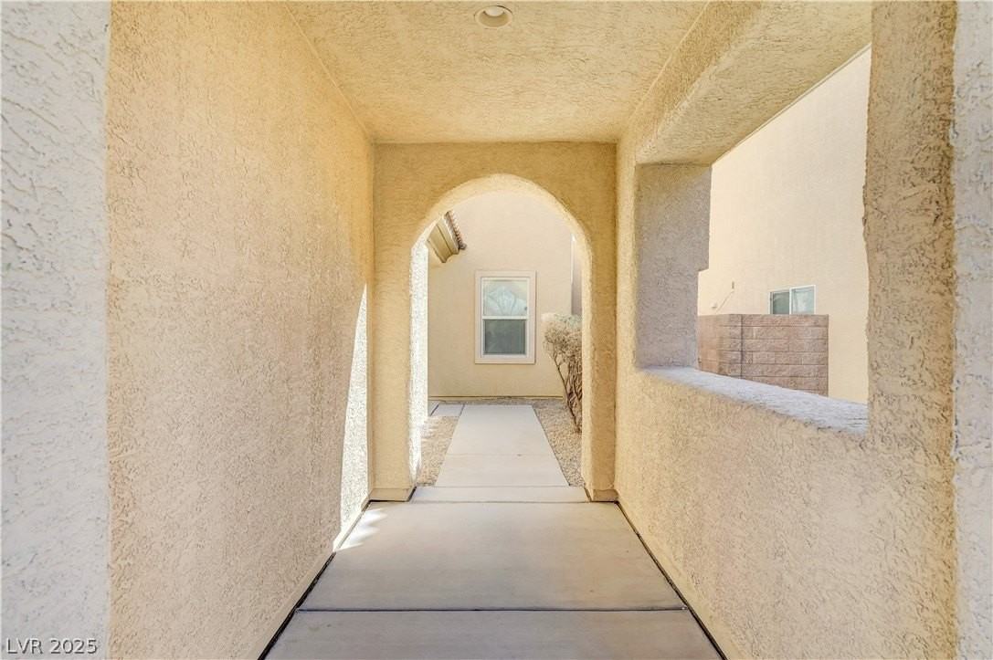 2827 Dalsetter Dr - Photo 6 of 50