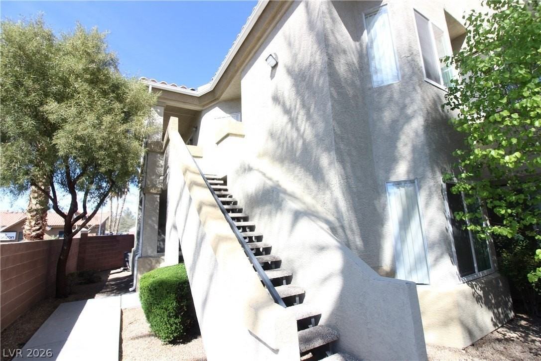 6156 Pine Villa Ave #201 - Photo 4 of 36