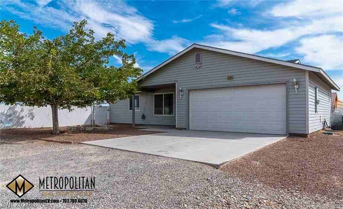 6780 Newby Ln - Photo 2 of 25