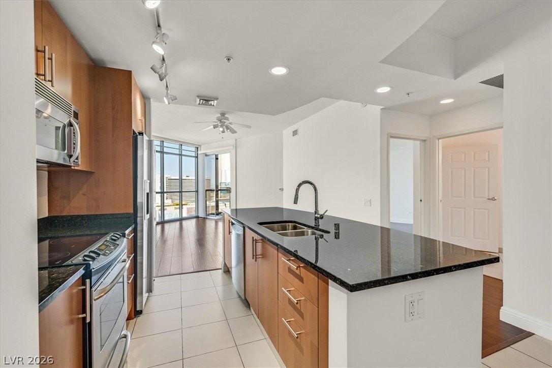 200 W Sahara Ave #1611 - Photo 2 of 37