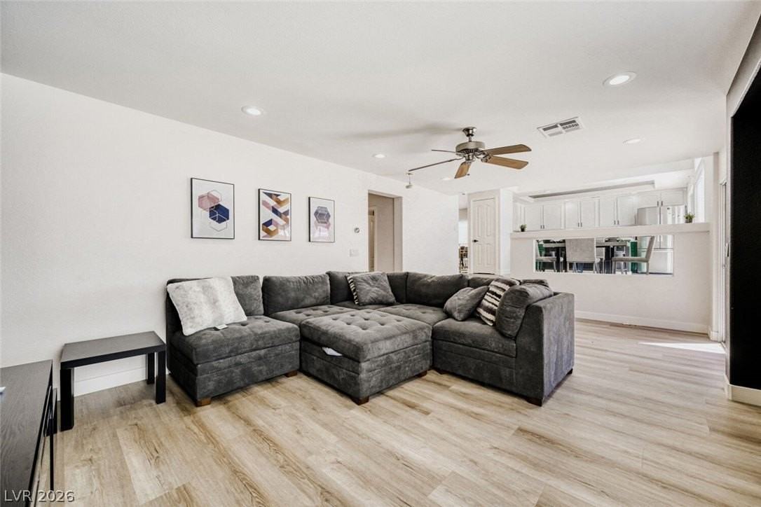 8705 Texas Ranger Ave - Photo 4 of 21