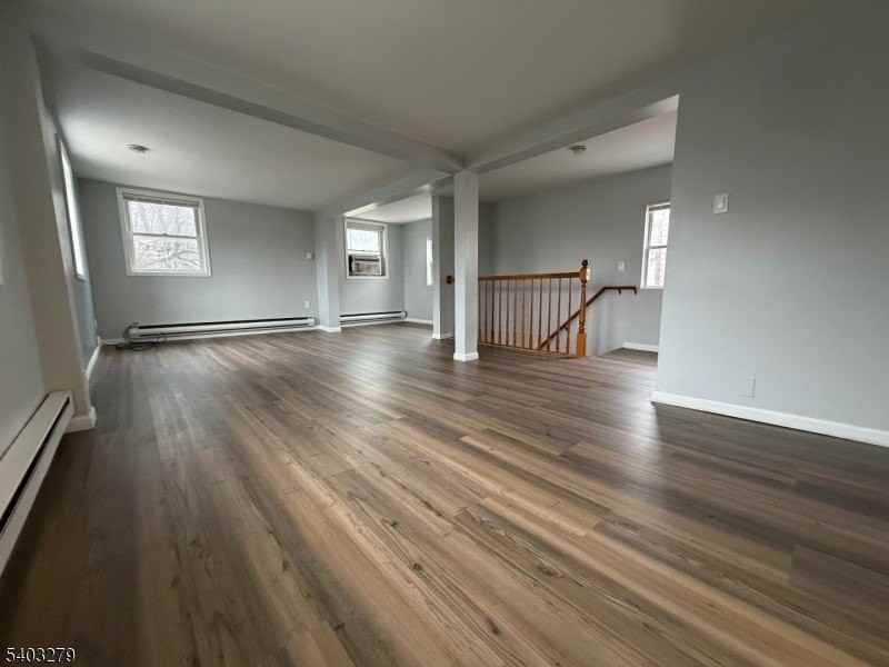 263 Kipp Ave - Photo 2 of 20