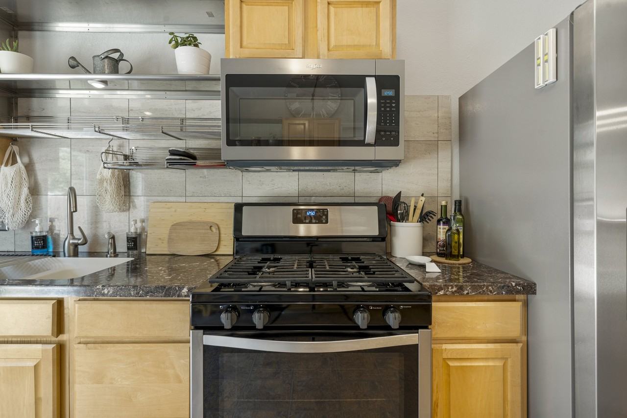 4911 S Cincinnati Ave #1 - Photo 6 of 27