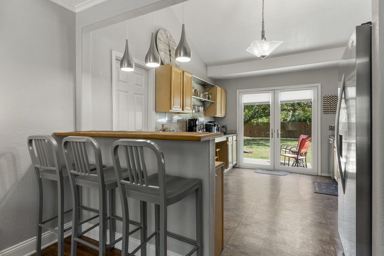 4911 S Cincinnati Ave #1 - Photo 7 of 27