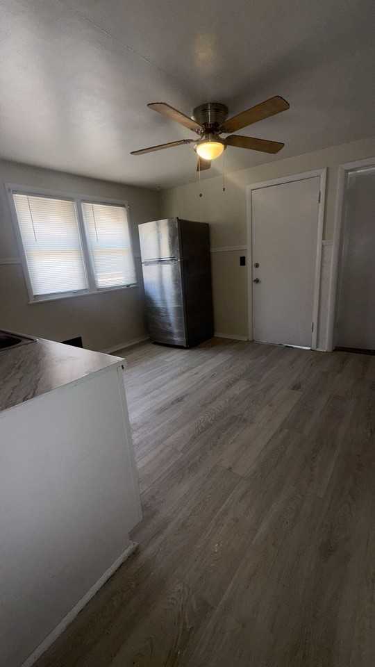 6518 W Hampton Ave #2 - Photo 3 of 6