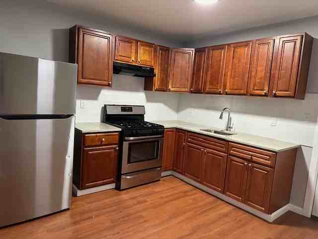 217 E Bringhurst St #1 - Photo 4 of 11