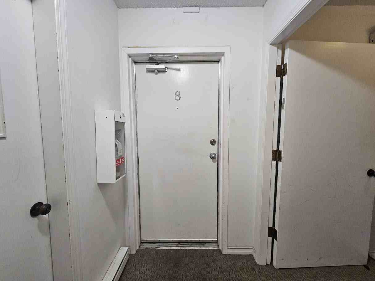 46260 Harford St #8 - Photo 3 of 18