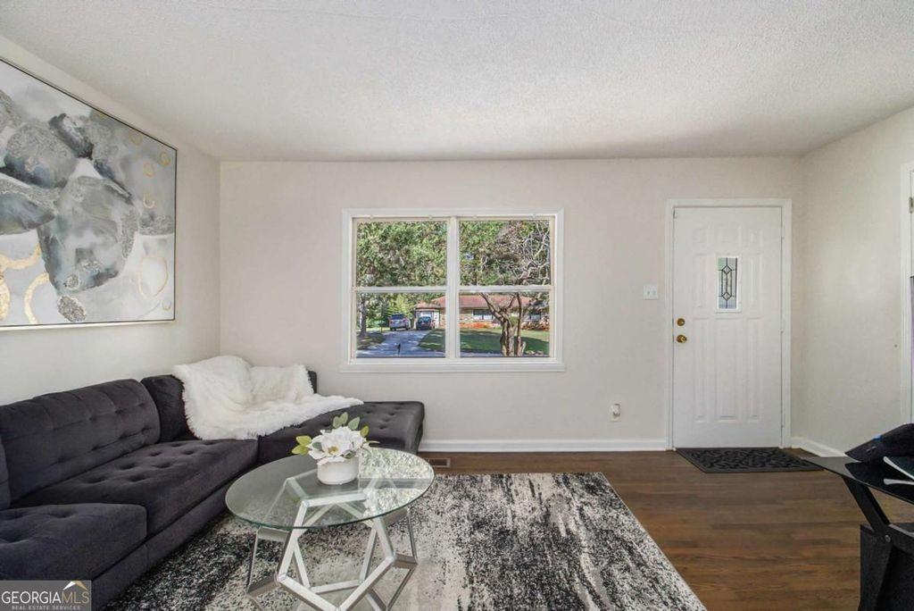 3367 Misty Valley Rd #1 - Photo 5 of 19