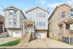 featured image of 309 Court St