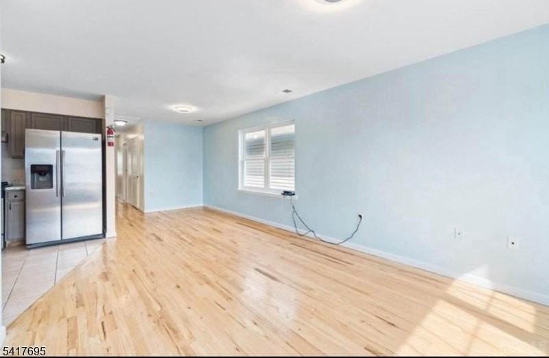 309 Court St - Photo 3 of 11