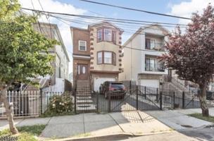 featured image of 524 Broadway