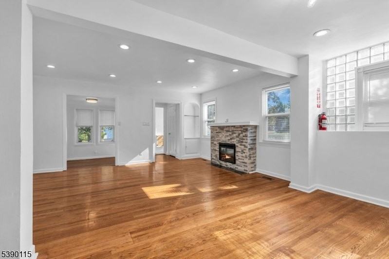 2144 Tyler St - Photo 5 of 21