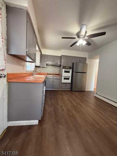 270 Herbert Ave - Photo 3 of 16