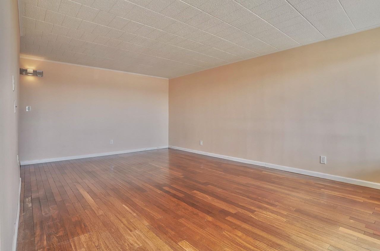 9060 Palisade Ave #307 - Photo 5 of 34