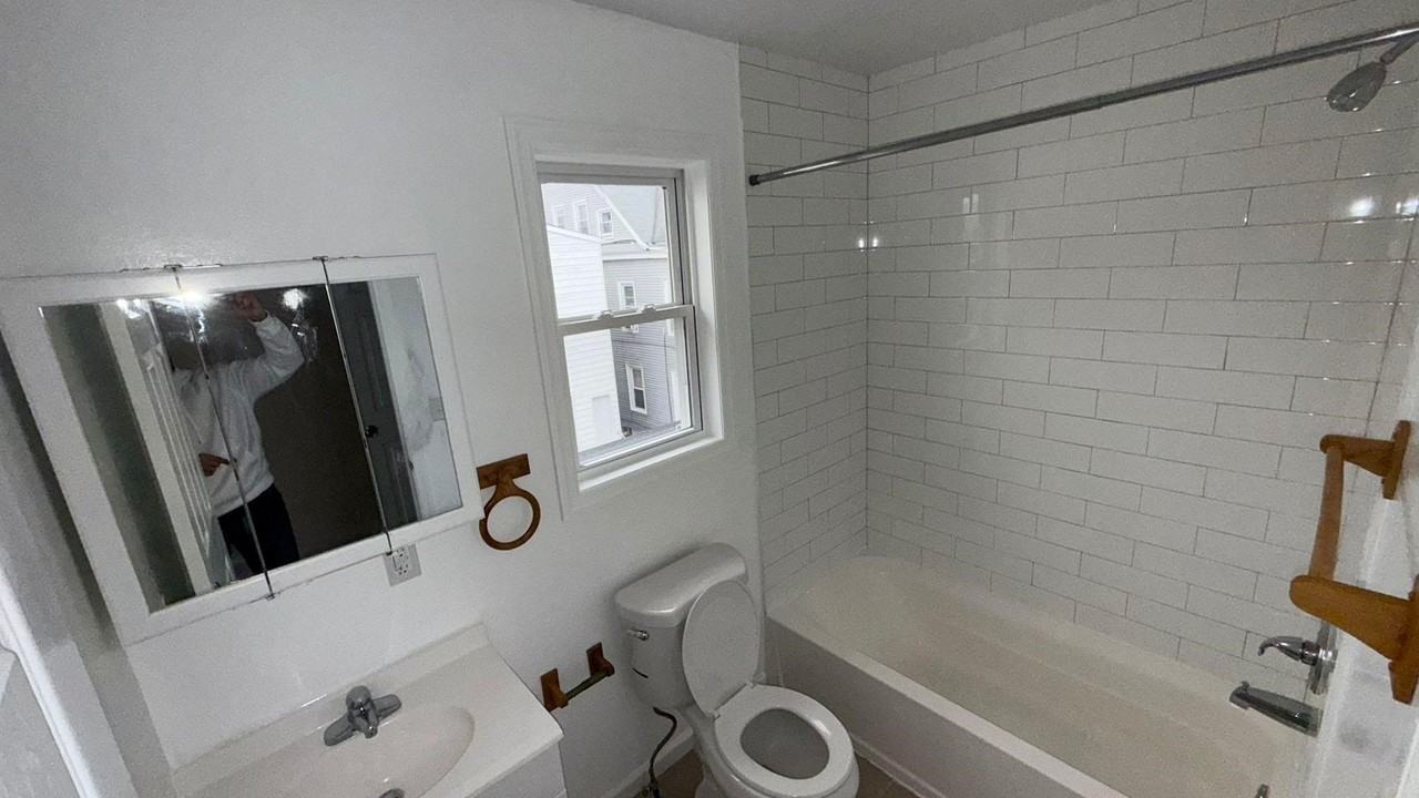 766 E 26th St #2 - Photo 6 of 13