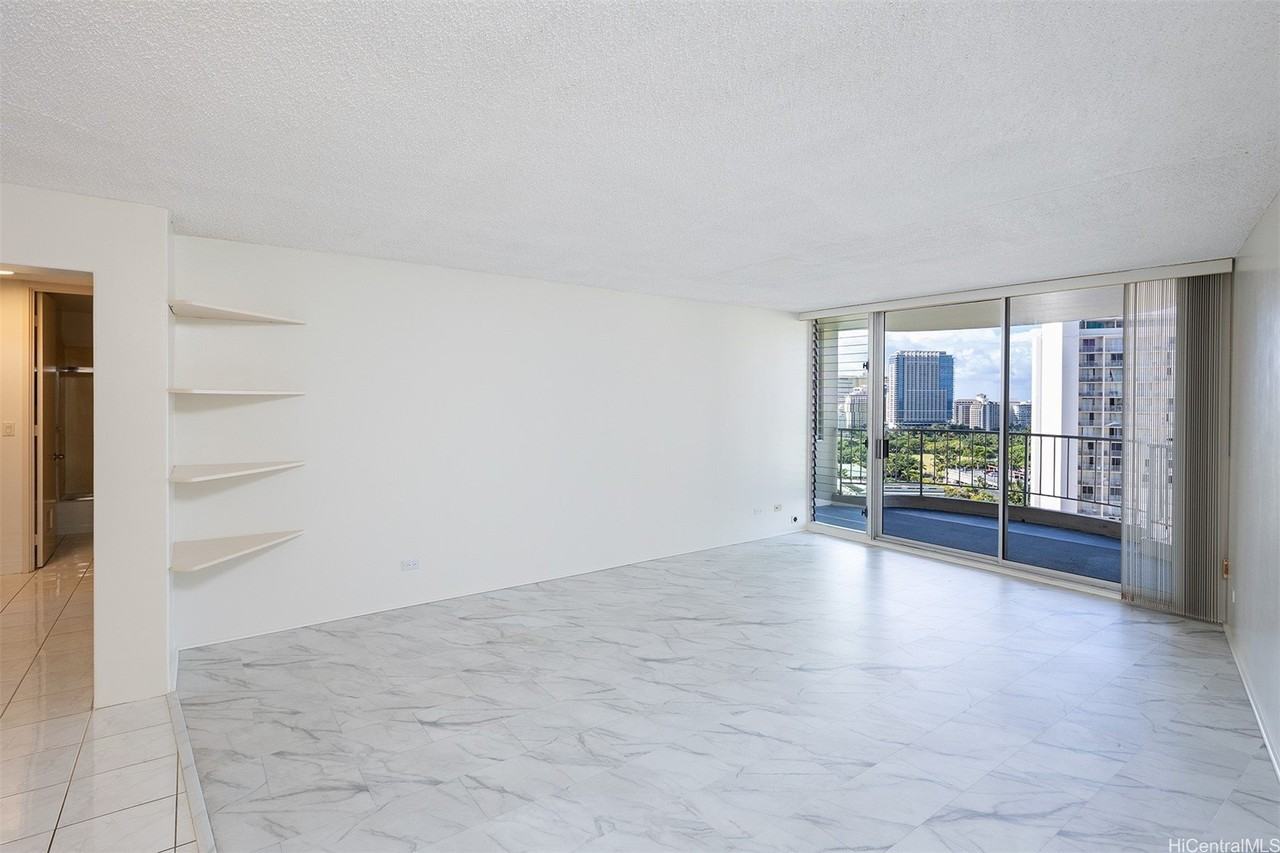 469 Ena Rd Apt 2009 - Photo 3 of 21