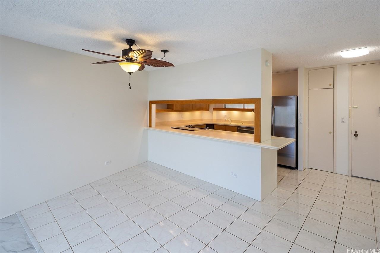 469 Ena Rd Apt 2009 - Photo 6 of 21