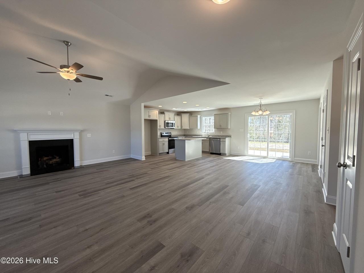 1019 Croaker Court - Photo 5 of 25