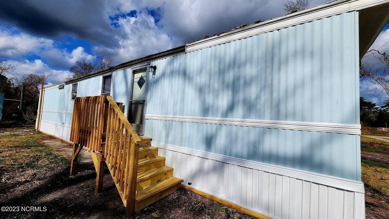 1309 13th St - Photo 3 of 18