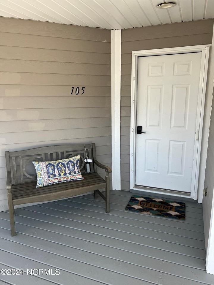 1620 Goley Hewett Rd Se Unit 105 - Photo 2 of 44